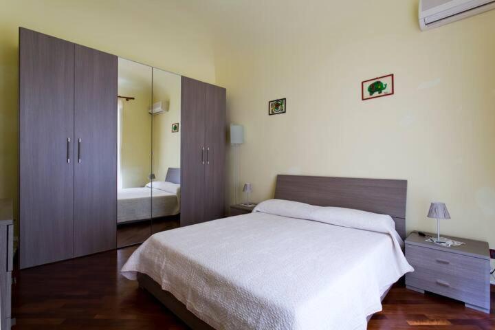 La Casa Di Tufo Apartment - Palermo — Photos 1